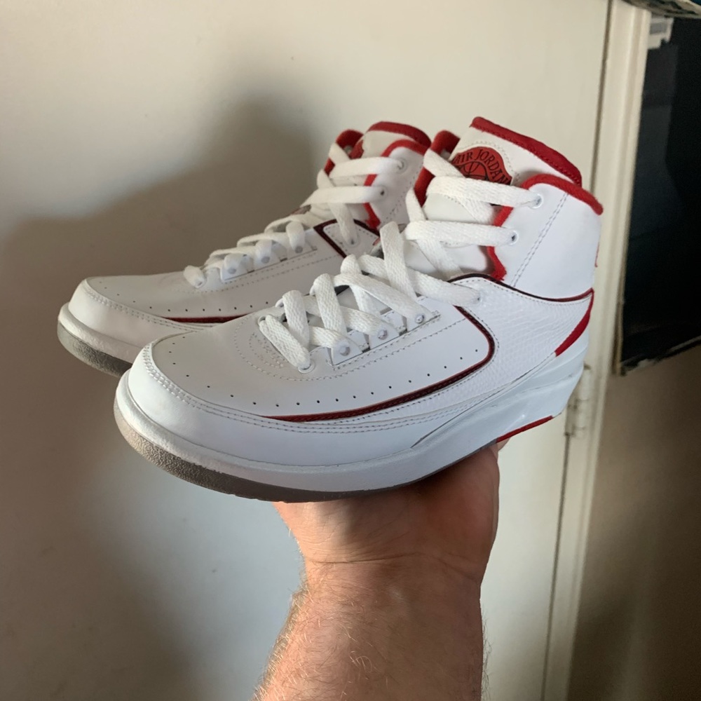 Jordan 2 - Picture 2 of 5
